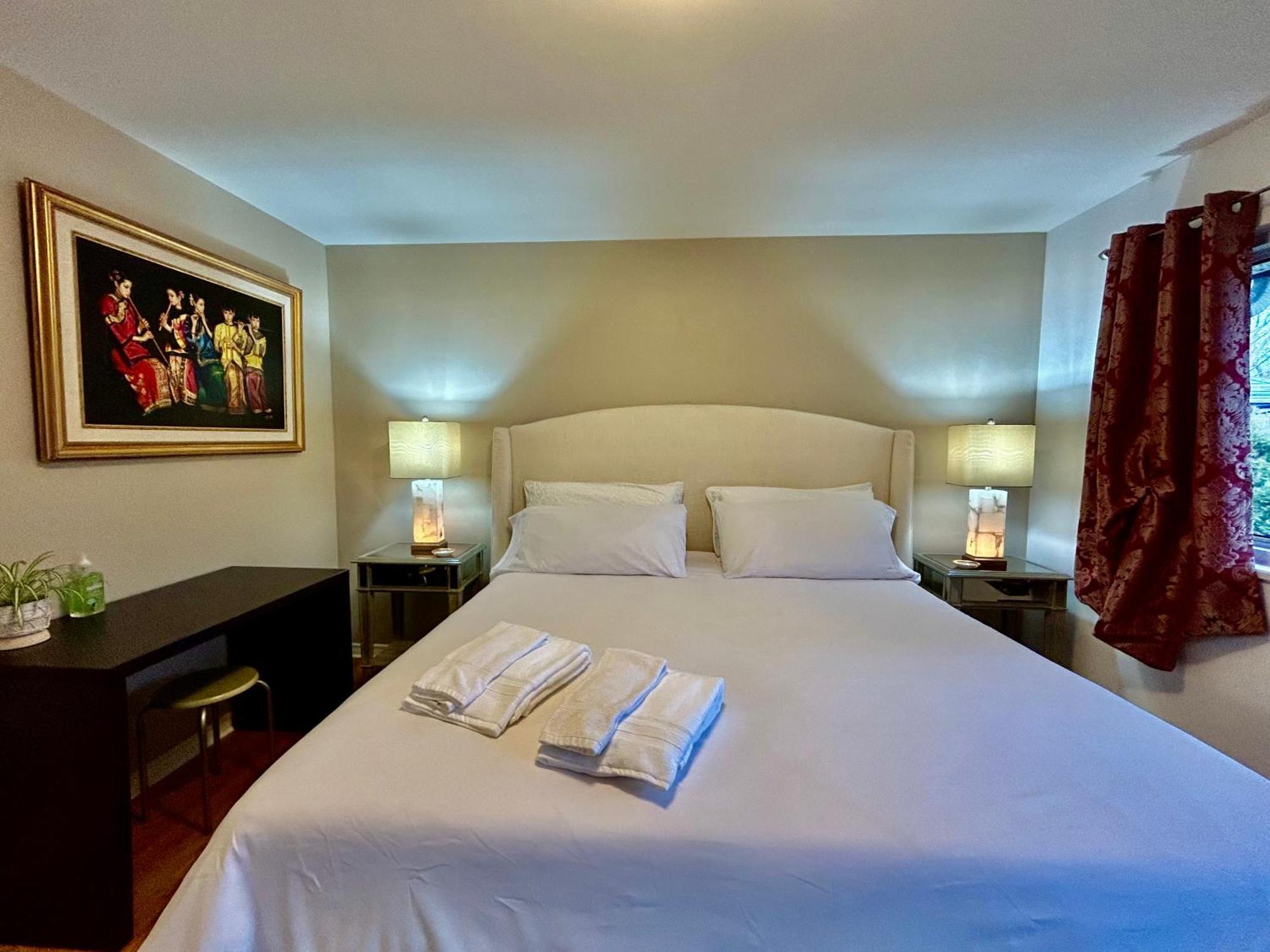 North Nanaimo Gem - Garden-View Room With Private Ensuite Εξωτερικό φωτογραφία